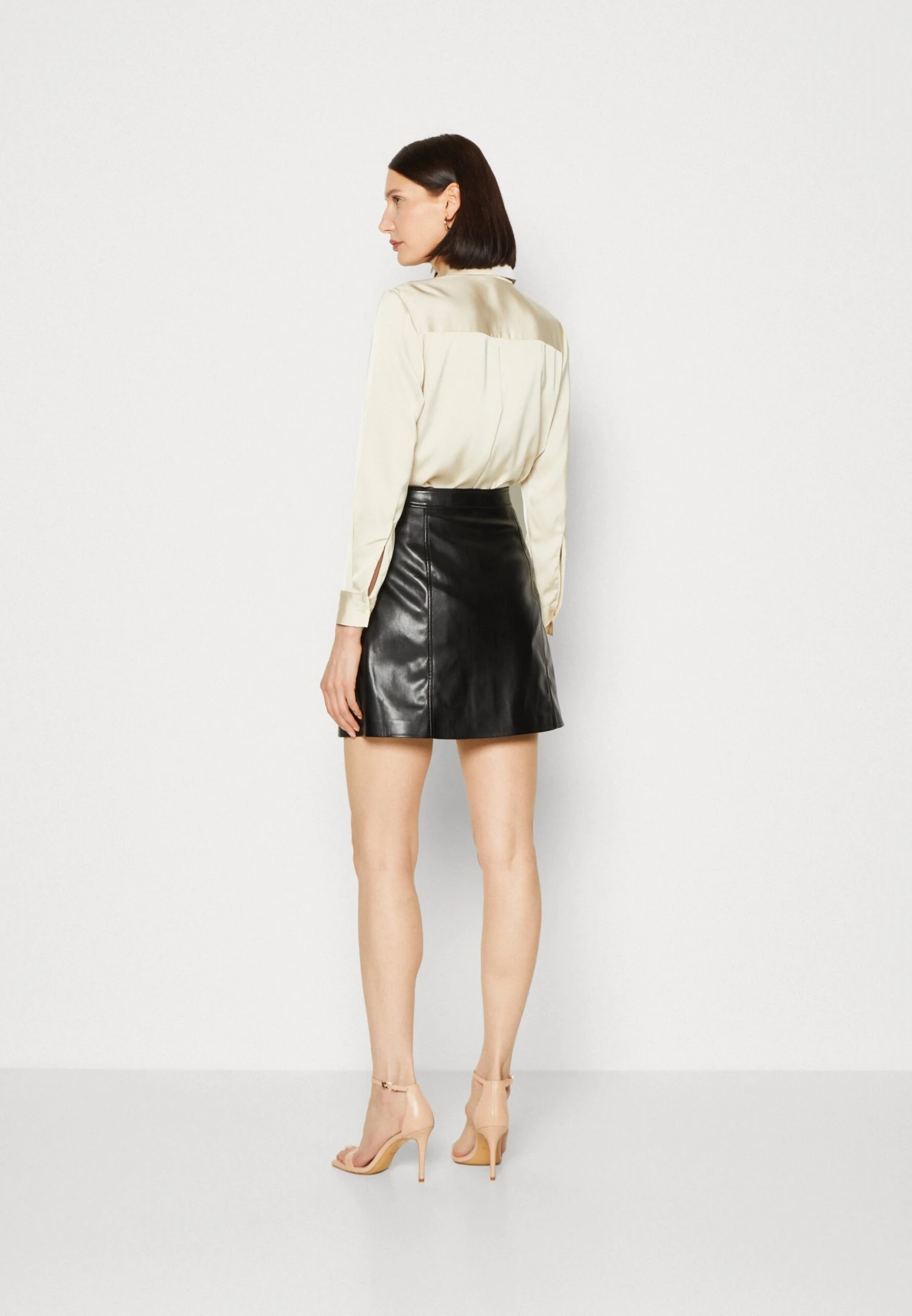 Guess Carola Skirt - A-Line Skirt - Jet Black 3 Guess Carola Skirt - A-Line Skirt - Jet Black - Image 3