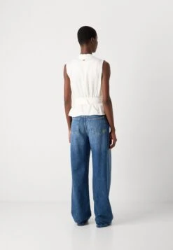 IVA OVERLAP BLOUSE - Top - White Peaks -Guess Clothing Sale 01206befc07c407d81329e56a624a4ed