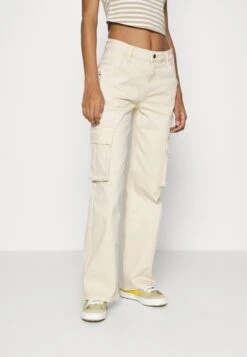 Kit Pant - Straight Leg Jeans