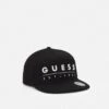 Guess Nola Flexfit Unisex - Cap - Black/White