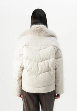 ESTELLA - Winter Jacket - Wind Cloud -Guess Clothing Sale 07f6f8bf31e54c5691d151142390fddd