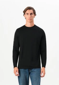 Guess SLEEVES LOGO TEE - Long Sleeved Top - Jet Black