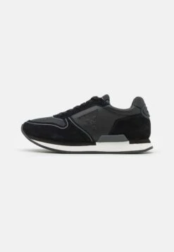 Guess Potenza - Trainers - Black