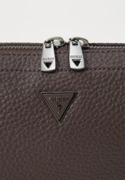 Guess TORINO VERTICAL - Bum Bag - Dark Oak -Guess Clothing Sale 0df70a044fd34ec68cc23f714d2da605