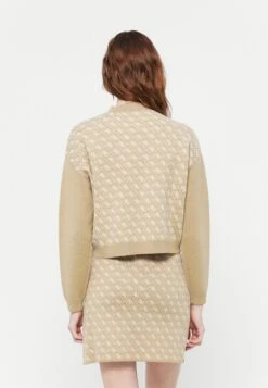 Guess AUBREY - Jumper - Foamy Taupe -Guess Clothing Sale 0e1ad28ddc724eeda07d2d7768c5c848