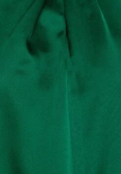 Top - Castleton Green -Guess Clothing Sale 0e7e2f13ff594fff9b364f08b02039c6