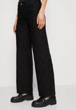Maria Wide Leg - Relaxed Fit Jeans - Jet Black -Guess Clothing Sale 0f597c6d6d24488cab8187ce38f8069f