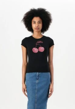 Guess WAVY CHERRY LOGO TEE - Print T-shirt - Jet Black