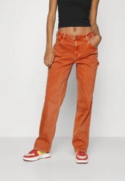 Sade Carpenter- Straight Leg Jeans - Real Orange