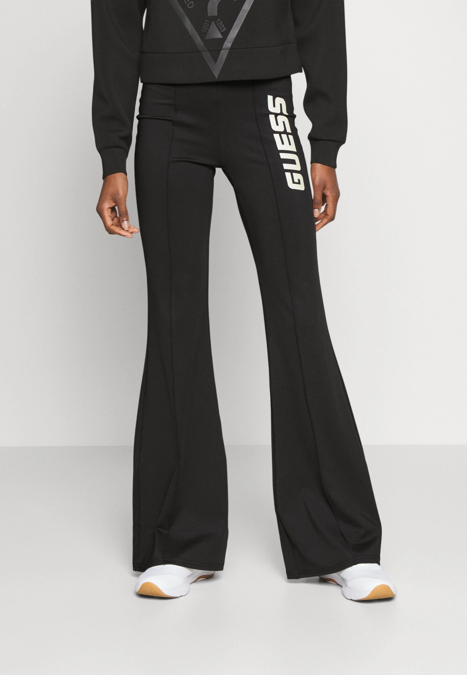 Guess Leggings - Black 1 Guess Leggings - Black