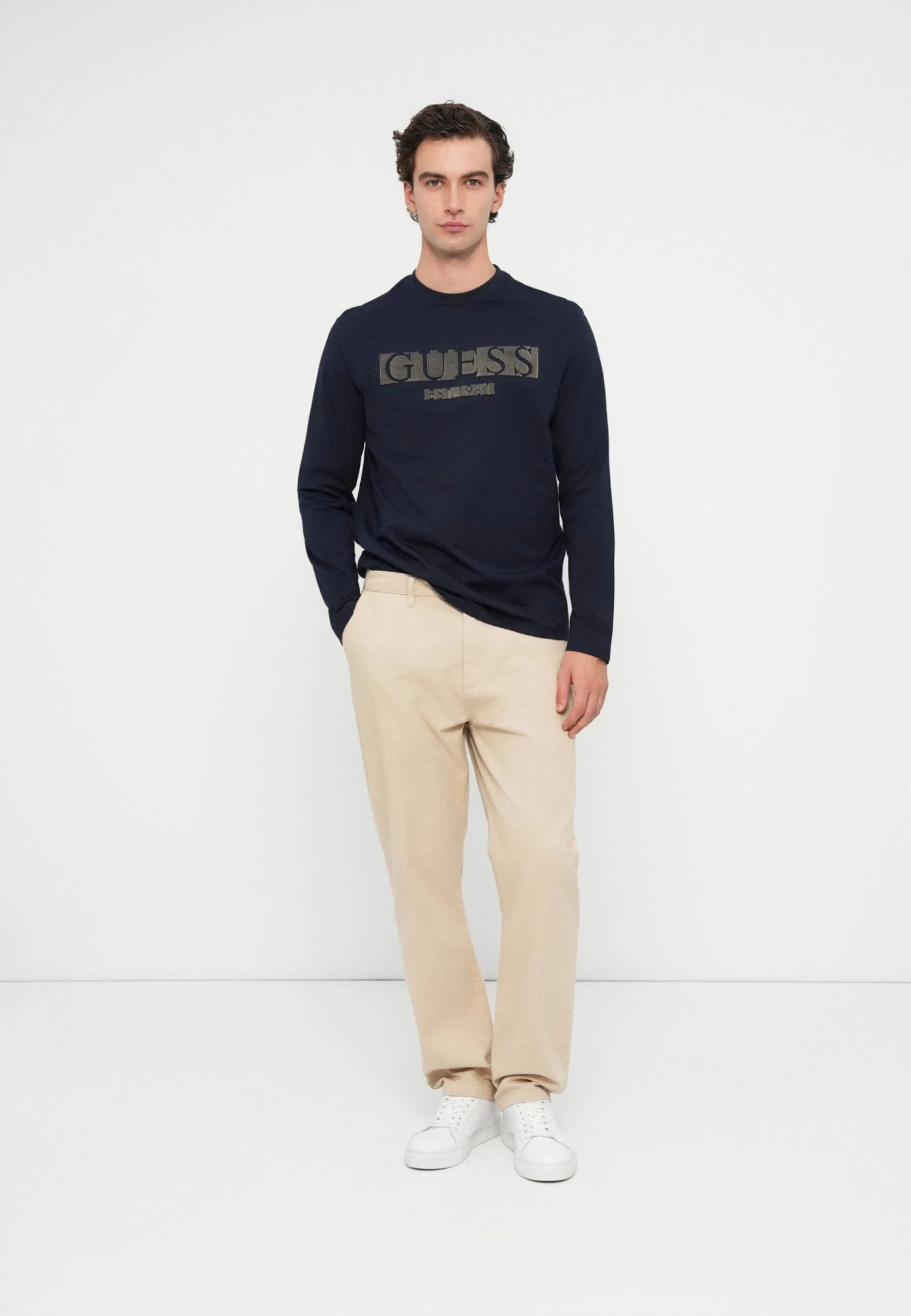 Guess LOGO FLOCK TEE - Long Sleeved Top - Smart Blue 2 Guess LOGO FLOCK TEE - Long Sleeved Top - Smart Blue - Image 2