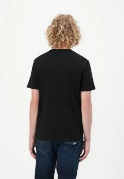 Guess EMBOSSED LOGO TEE - Print T-shirt - Jet Black -Guess Clothing Sale 17b3c8abe6ed4efbbda7638049007d42