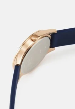 Guess Lady Idol - Watch - Blue -Guess Clothing Sale 184a732a32fe4a0ab2229a494105a706