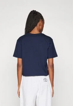 Guess BOXY - Print T-shirt - Daring Ocean -Guess Clothing Sale 1aeeb323a16c420fb1a9c30d8e4c019e