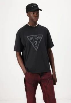 VINTAGE TRIANGLE UNISEX - Print T-shirt - Jet Black -Guess Clothing Sale 1b61a129d25b409fac7e11606cf58dd7