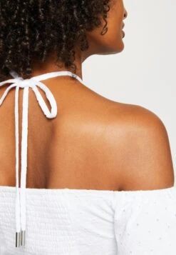 Guess Aini Cropped - Blouse -Guess Clothing Sale 1da8704c75404ab1b4c2f5e969a0e563