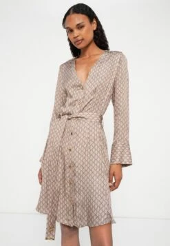 BRITNEY SHORT DRESS - Day Dress - Beige -Guess Clothing Sale 1f05352ec1134485b8f8e7d32e8d91ab