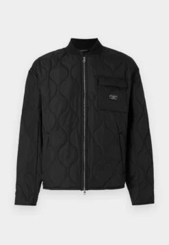 QUILTED PUFFER JACKET - Light Jacket - Pristine White 15 QUILTED PUFFER JACKET - Light Jacket - Pristine White -Guess Clothing Sale 1f9ccd2f043a4e528dffb37d8ac24e58 1