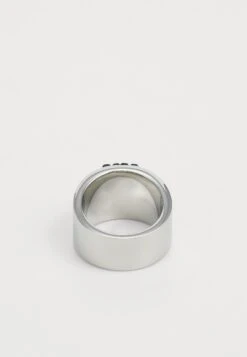 Guess LION KING - Ring - Silver-coloured -Guess Clothing Sale 2121f047571e49089b71f3fe94c2884d