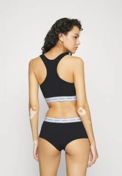 Guess Carrie Bralette - Bustier - Jet Black -Guess Clothing Sale 21f92464d8fb4d04b40b5104d0c6f42a