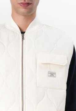 Waistcoat - Pristine White -Guess Clothing Sale 23089666592c4fdd941ee42d030c2c63