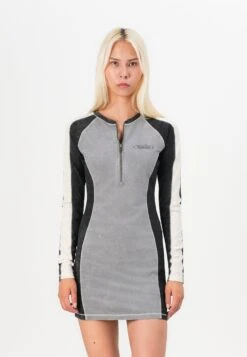 VINTAGE RAGLAN DRESS - Jersey Dress - Jet Black