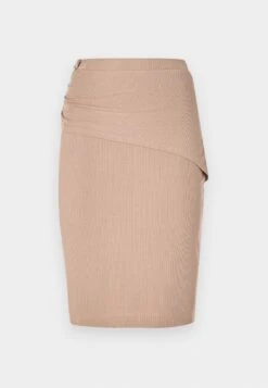 Guess PRISCA JEWEL PENCIL SKIRT - Pencil Skirt - Wet Sand -Guess Clothing Sale 245db89484b0487b8ff8d530772af4f2 1