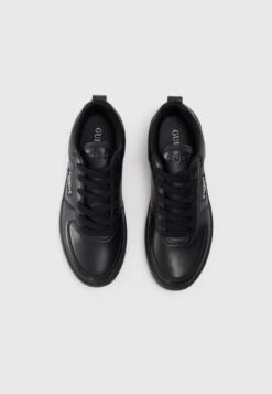Guess VENKO - Trainers - Black -Guess Clothing Sale 24dad8dac03c45849c2b16aaccf39fe9