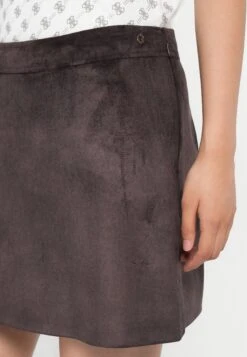 Guess CAMRYN SKIRT - Mini Skirt - Regal Brown -Guess Clothing Sale 26d92c736cfc4ccb9b69094a632b3aa0