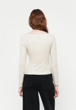 Guess BOAT BASIC - Long Sleeved Top - Lovers Beach 11 Guess BOAT BASIC - Long Sleeved Top - Lovers Beach -Guess Clothing Sale 2840eb68c0e3437cad9ac317e0f9aa25