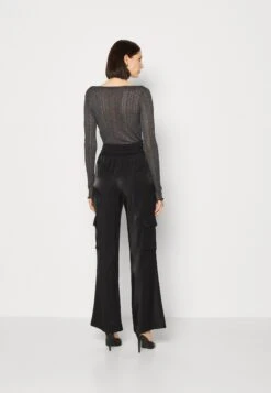 Guess Chantal - Cargo Trousers - Jet Black -Guess Clothing Sale 2c72c43726b64517929a260242fbf118