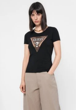 Guess LEO TRIANGLE TEE - Print T-shirt - Jet Black -Guess Clothing Sale 2f09d1c2e60349f5b82eee5a6b56f64b