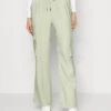 Guess Chantal - Cargo Trousers - Dusty Fern Multi