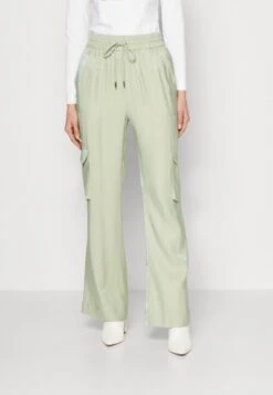 Guess Chantal - Cargo Trousers - Dusty Fern Multi