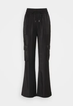Guess Chantal - Cargo Trousers - Jet Black -Guess Clothing Sale 329171ddcaed4587abac3ed708e3dc69
