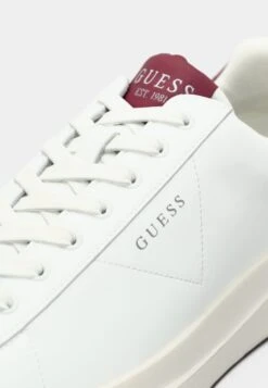 Guess ELBA - Trainers - White/burgundy -Guess Clothing Sale 34f53a64a2a94c598042a060a6ec33f3