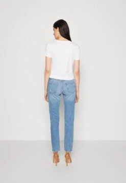 Guess La 1981 Tee - Print T-Shirt -Guess Clothing Sale 352086d0f12940ef9ea6c9f0c8c59280