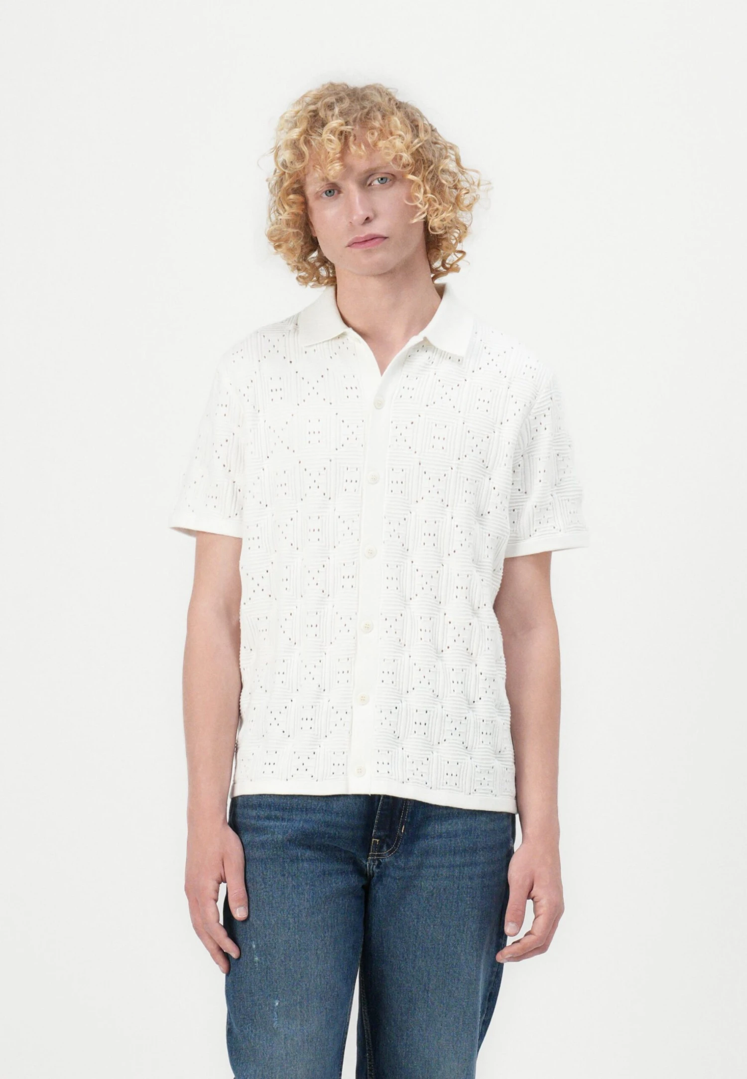 Guess TOPANGA POINTELLE BUTTON - Shirt - Salt White 1 Guess TOPANGA POINTELLE BUTTON - Shirt - Salt White