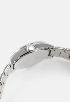 Guess ZOE - Watch - Silver-coloured -Guess Clothing Sale 35969cf9a6e54925a45e2e2786c4cef2