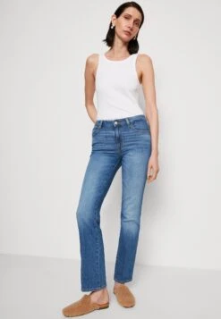Guess Straight Leg Jeans - Straight Leg Jeans -Guess Clothing Sale 3942cb7bdd254a4e94644b5fcdc72815