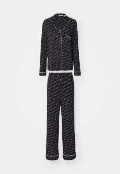 Guess SASHA - Pyjama Set - Brown -Guess Clothing Sale 3af1aca5608f4a2f8f4bdac90ba8b1cf