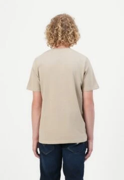 Guess SS CN PATCH - Basic T-shirt - Pasadena Stone 11 Guess SS CN PATCH - Basic T-shirt - Pasadena Stone -Guess Clothing Sale 3b3a5c3b7adf4df69e129db6b2f683bb