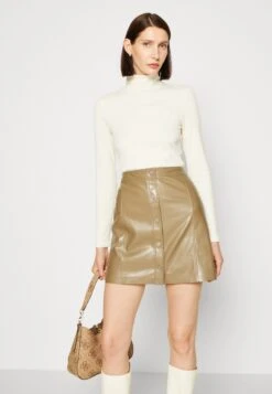 Guess Carola Skirt - A-Line Skirt - Desert Green -Guess Clothing Sale 3bedd762786e4618841242d3ec51ef3c