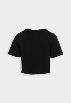 Guess Piercing Tee - Print T-Shirt - Jet Black 11 Guess Piercing Tee - Print T-Shirt - Jet Black -Guess Clothing Sale 3cb7e84e190341a1a91b35a1ef29cd55