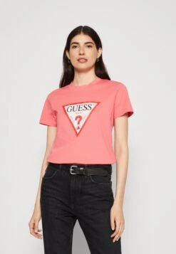 Guess Classic Fit Logo Tee - Print T-Shirt - Plastic Pink -Guess Clothing Sale 3e5b4d6de2224896acc1688b5cd8dbc1