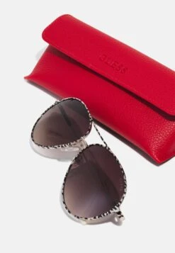 Guess Sunglasses - Gold-Coloured -Guess Clothing Sale 40345e28aa694997ae662717432a9724