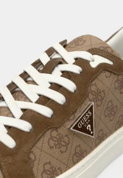 Guess TODI 3 - Trainers - Beige/brown -Guess Clothing Sale 406dd7f502e6407f96269e2e58d82820