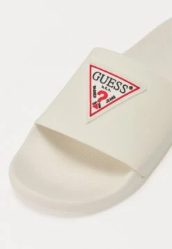 Guess TOKYOT - Pool Slides - White -Guess Clothing Sale 40c9c78d3b6c4232bae230515a11fc57