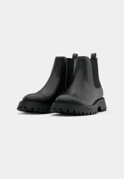 Guess GOMEZ - Classic Ankle Boots - Black 9 Guess GOMEZ - Classic Ankle Boots - Black -Guess Clothing Sale 42aa0b5bf8c04309b92bf87480c496d4