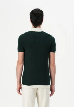 Guess HUMPHREY - Polo Shirt - Alpine Grove -Guess Clothing Sale 45086a72310b45e3a1f216b8e44020fd